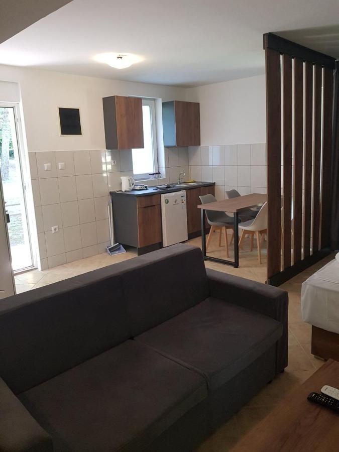 Fuk-Tak'S Bungalow Dojran Exteriör bild