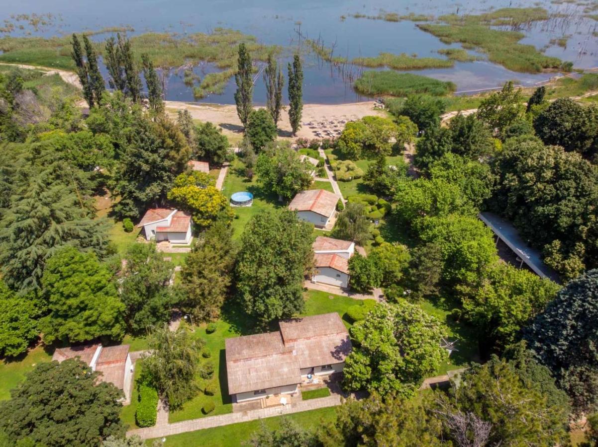Fuk-Tak'S Bungalow Dojran Exteriör bild
